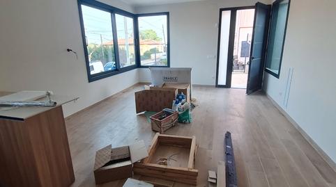 Foto 4 de Casa o xalet en venda a Avinguda Catalunya, 36, Sant Esteve Sesrovires, Barcelona