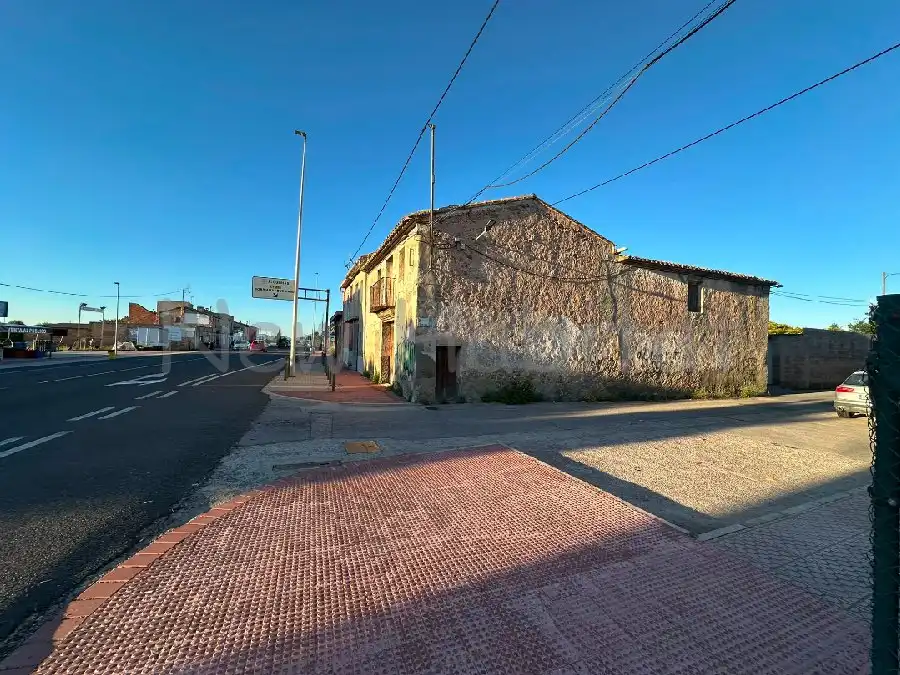 Local comercial en venta en Carrer Camí Real
