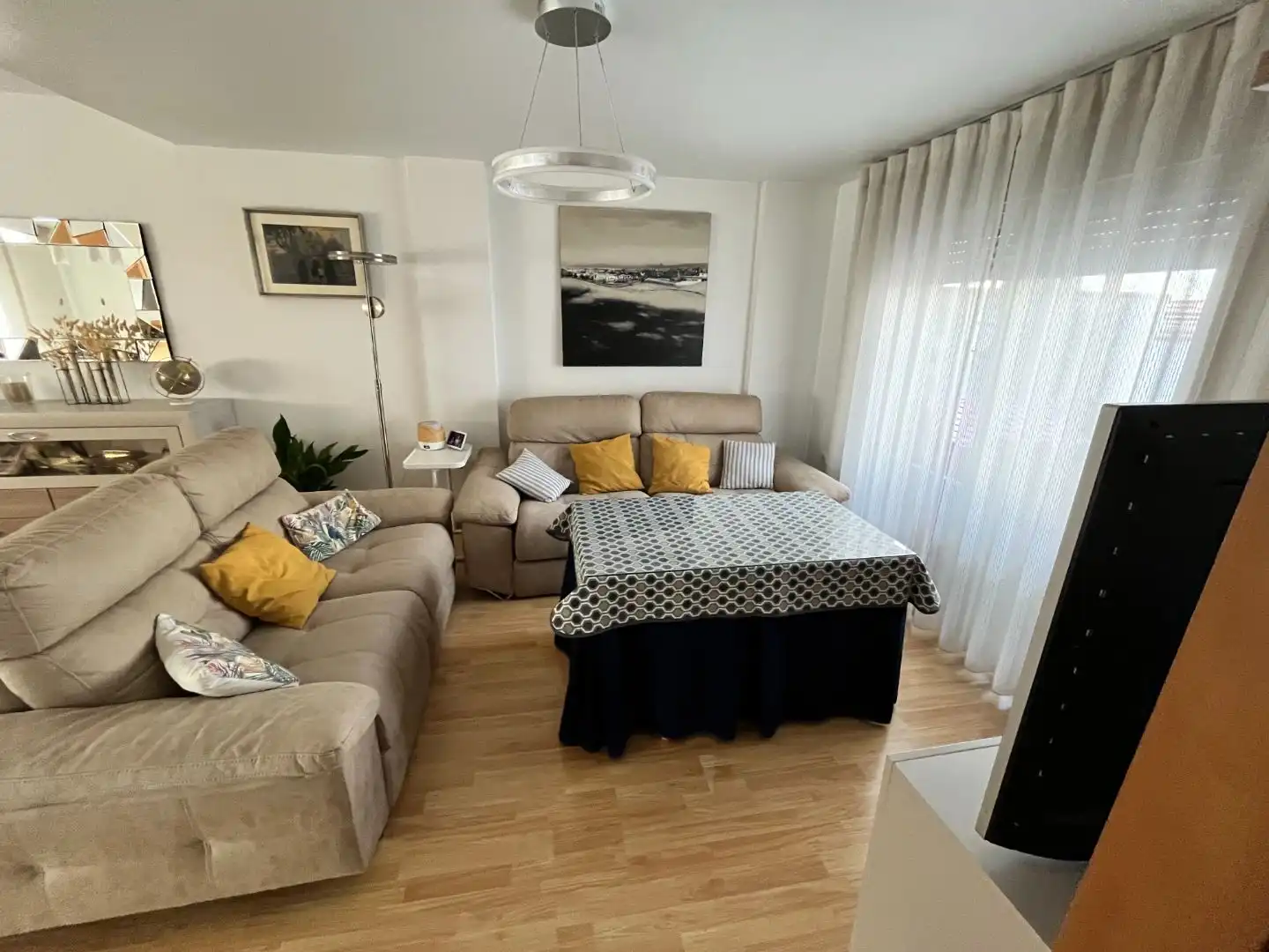 Sala de estar de Casa o chalet en venta en Alhendín con Aire acondicionado, Terraza y Balcón