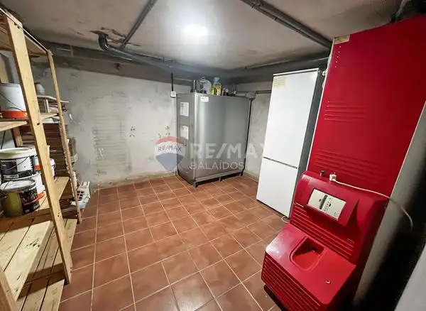Casa o xalet en venda en A Guarda   amb Calefacció, Jardí privat i Parquet