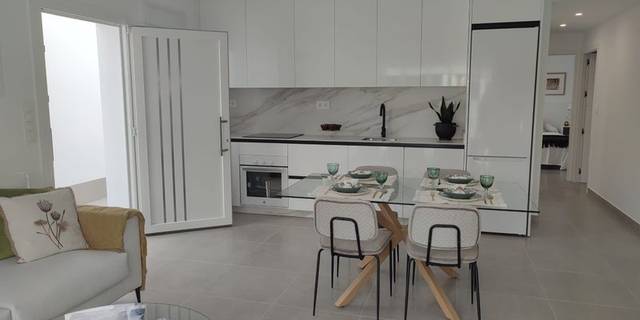 Casa adosada en Venta en Calle JOSE SANCHEZ LOZANO en Balsicas