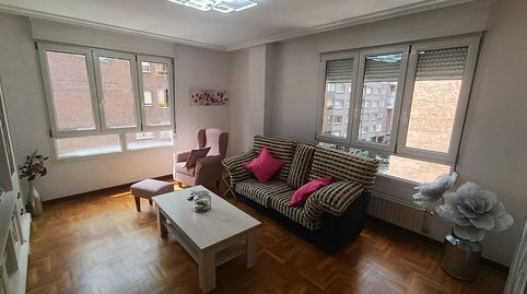 Foto 4 de Piso en venta en Calle Juan XXIII, 20, Centro, Avilés