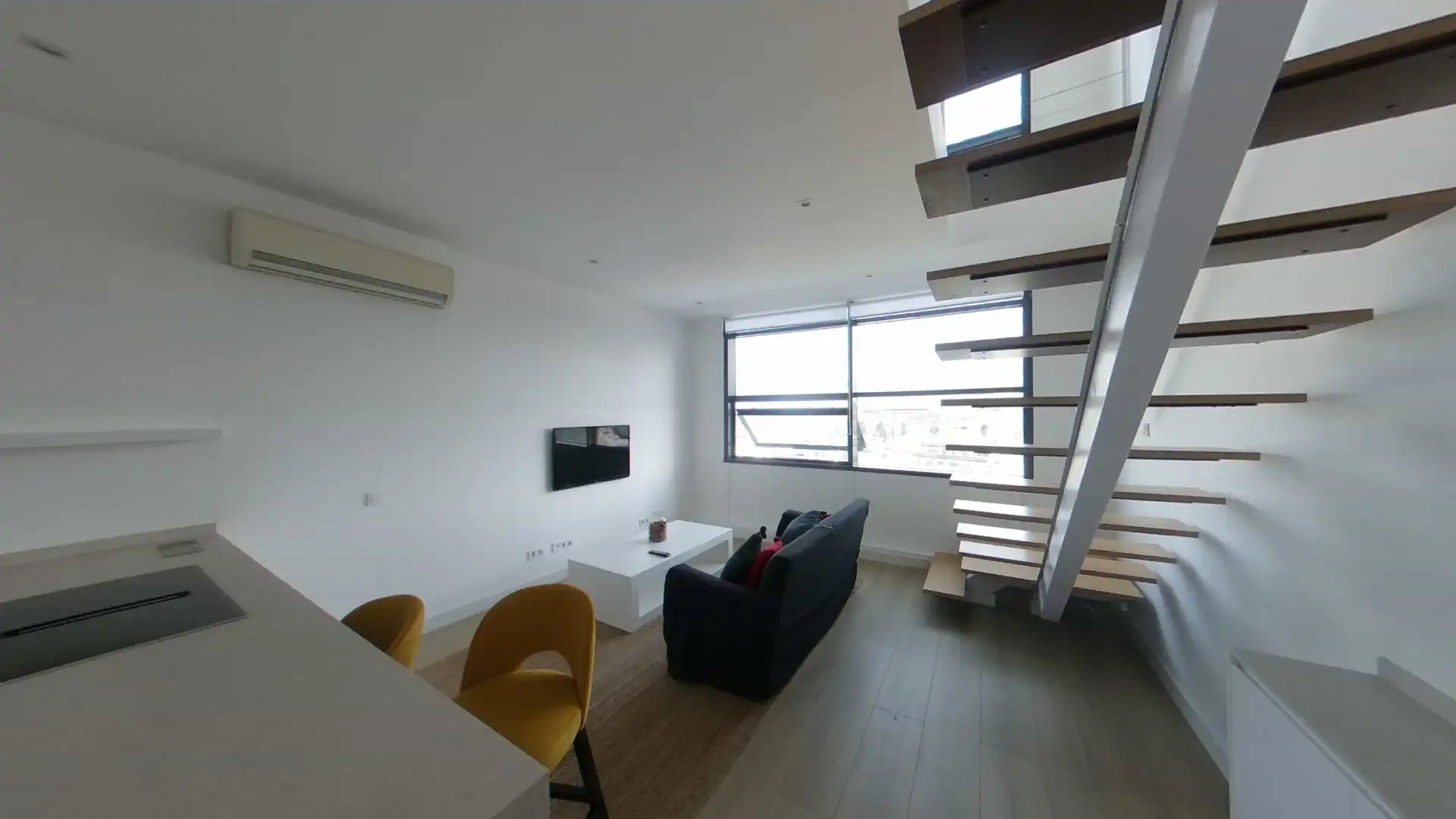 Wohnung zur Miete in Avenida del Juncal, Vega de la Moraleja