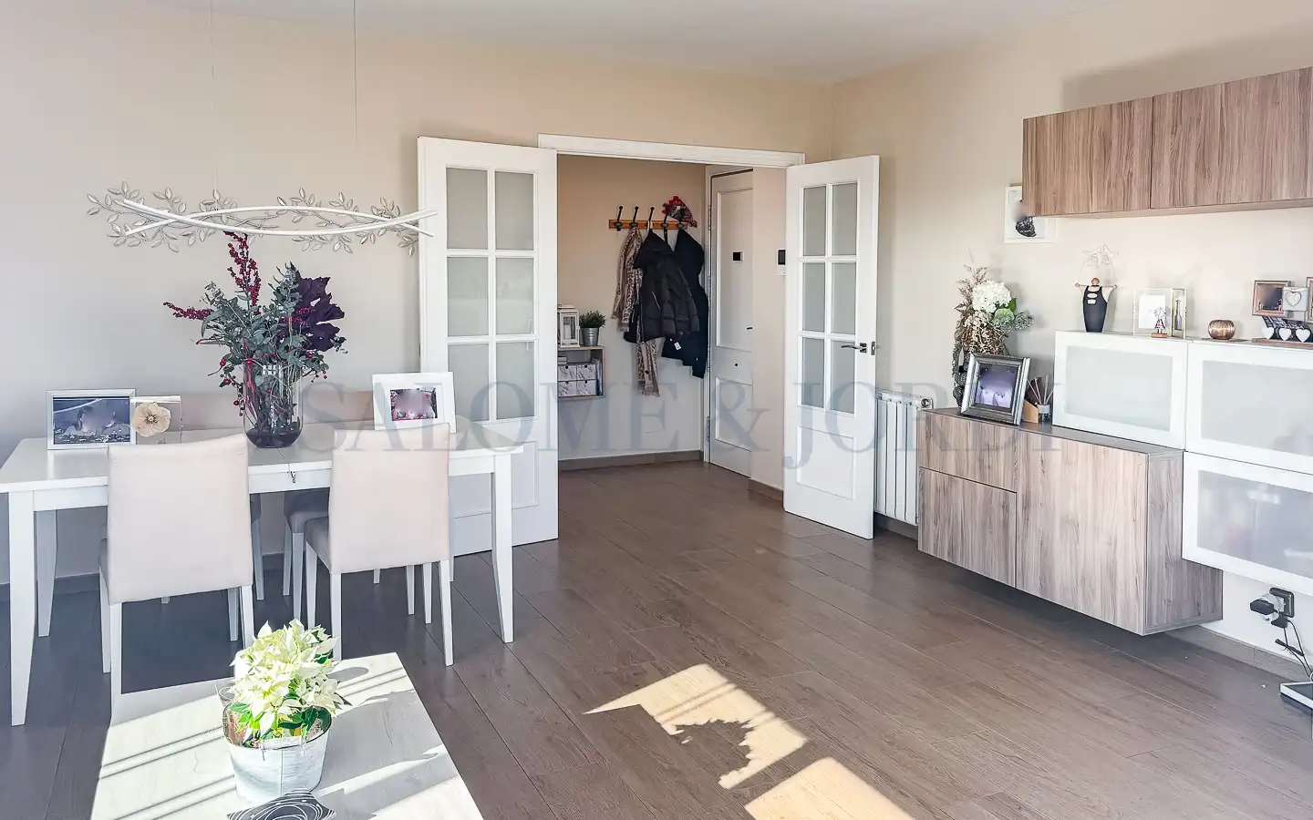 Wohnzimmer von Dachboden zum Verkauf in Mataró mit Klimaanlage, Heizung und Parkett