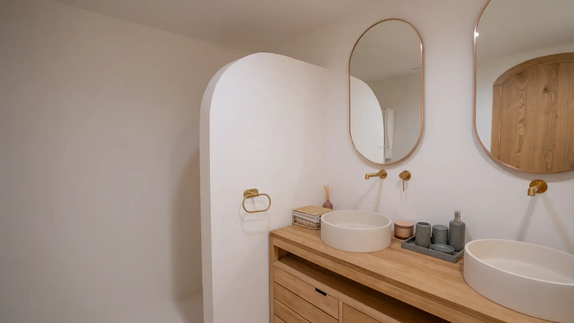 Badezimmer von Wohnungen zur Miete in Marbella mit Klimaanlage, Heizung und Terrasse