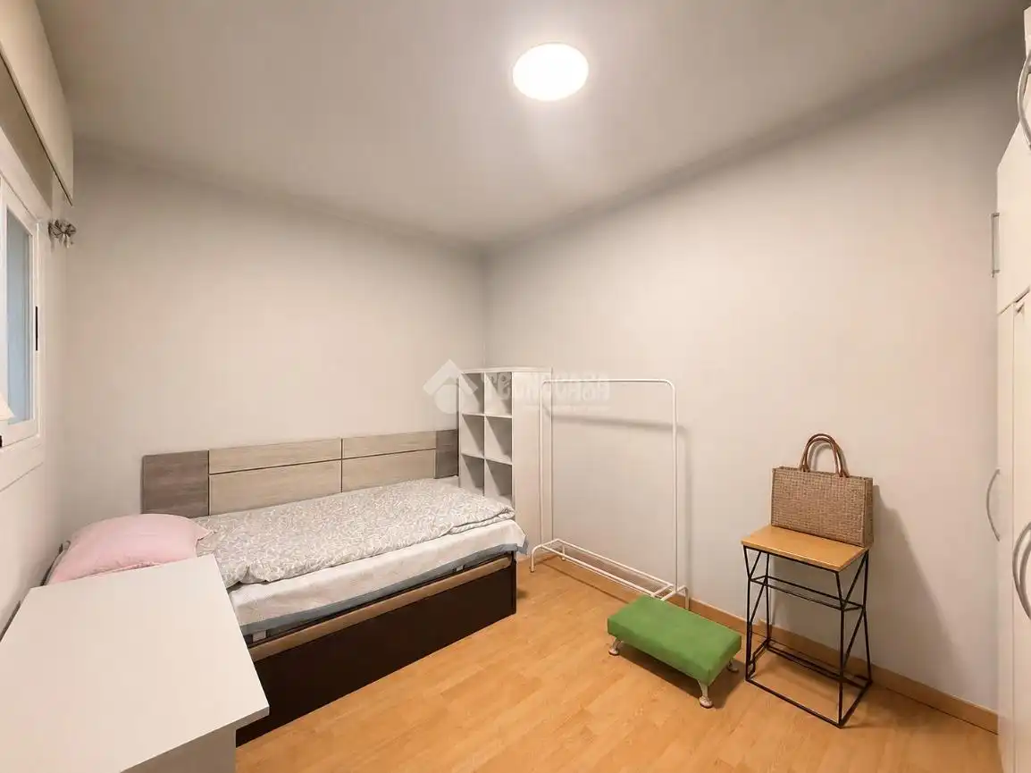 Appartamento con terrazza in vendita a Cerdanyola, imagen 8