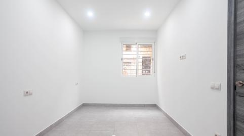 Foto 2 de Planta baixa en venda a Sants-Badal,  Barcelona Capital