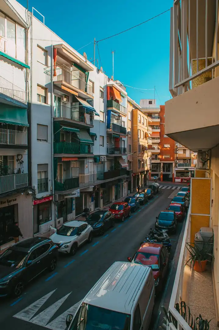 Vista exterior de Piso en venta en Benidorm con Aire acondicionado, Terraza y Balcón