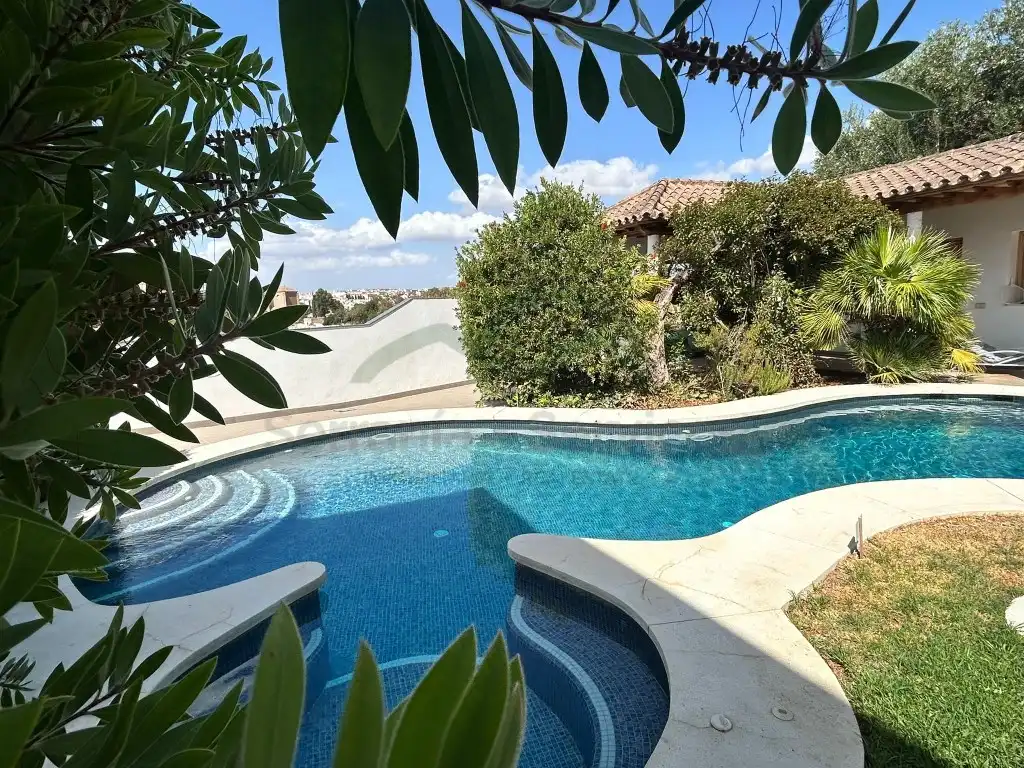 Swimming pool of Houses for sale in Ronda