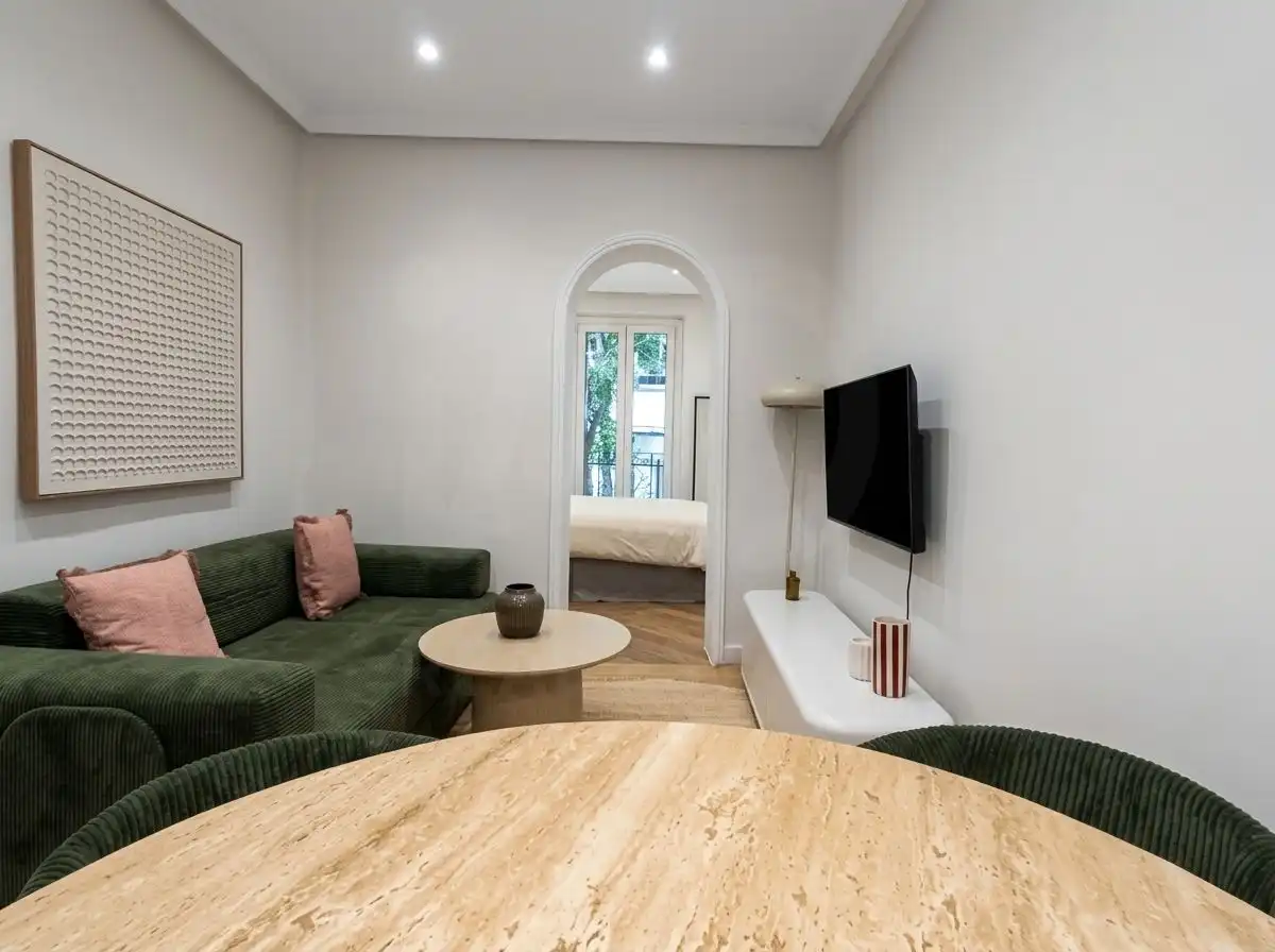 Wohnzimmer von Wohnung zur Miete in Madrid