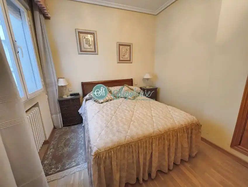 Dormitori de Pis en venda en Segovia amb Aire condicionat, Calefacció i Parquet