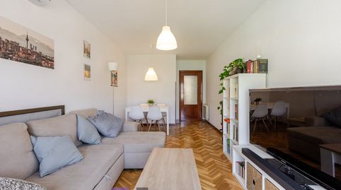 Foto 3 de Piso de alquiler en Lucero, Madrid Capital