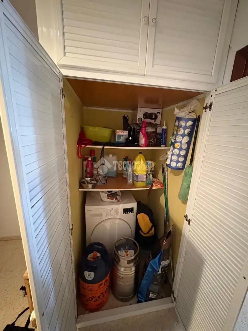 Piso en venta en La Rinconada con Aire acondicionado