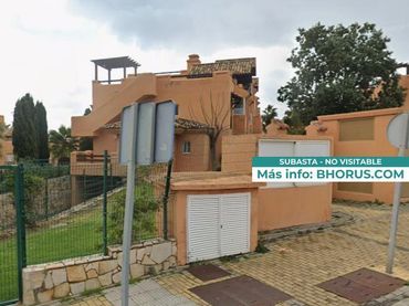 Pis amb piscina en venda a CASARES DEL SOL 2