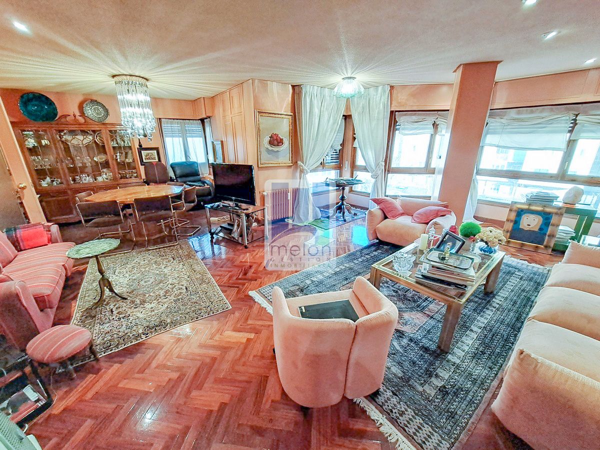 Flat for sale in AVENIDA DEL CID CAMPEADOR, Los Vadillos - R. Sanitaria - Pozanos