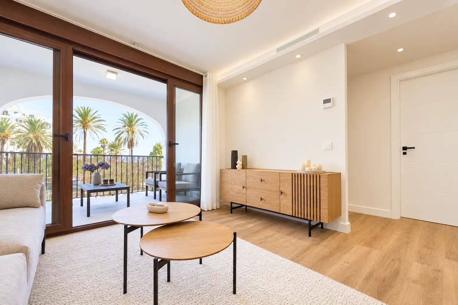 Sala d'estar de Apartament en venda en Puerto de la Duquesa