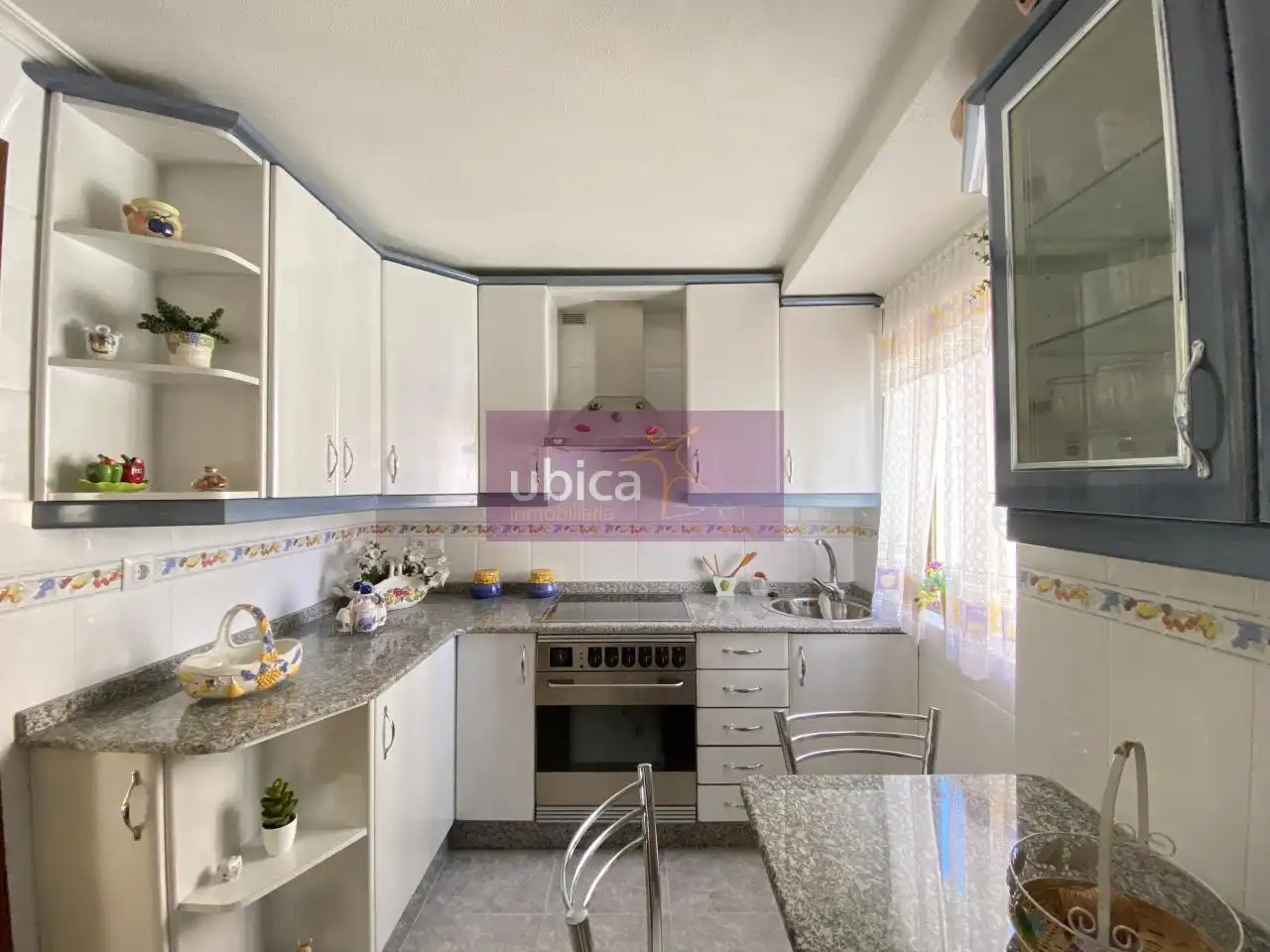 Cocina de Casa adosada en venta en Arbo con Calefacción y Balcón