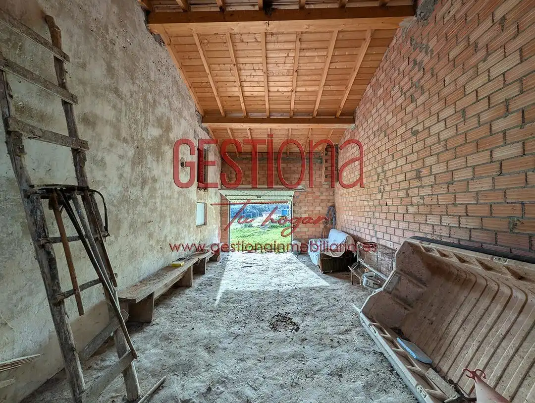 Country house zum Verkauf in Bareyo mit Privatgarten, Terrasse und Balkon