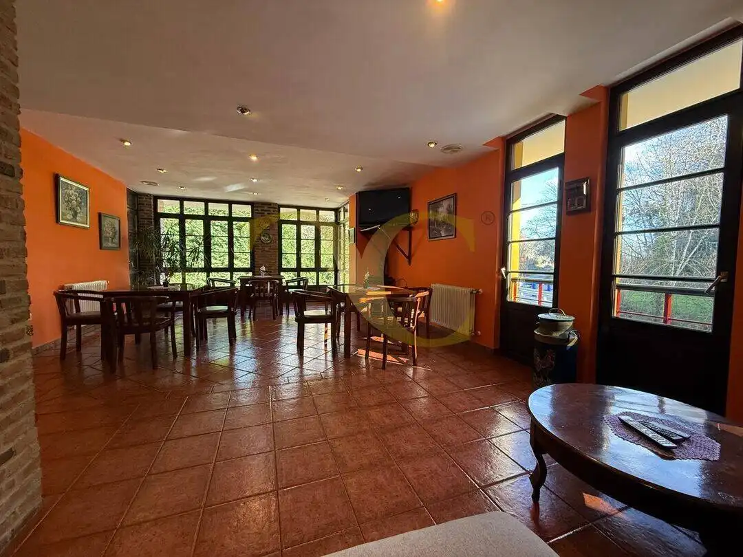 Buildings for sale in Llanes