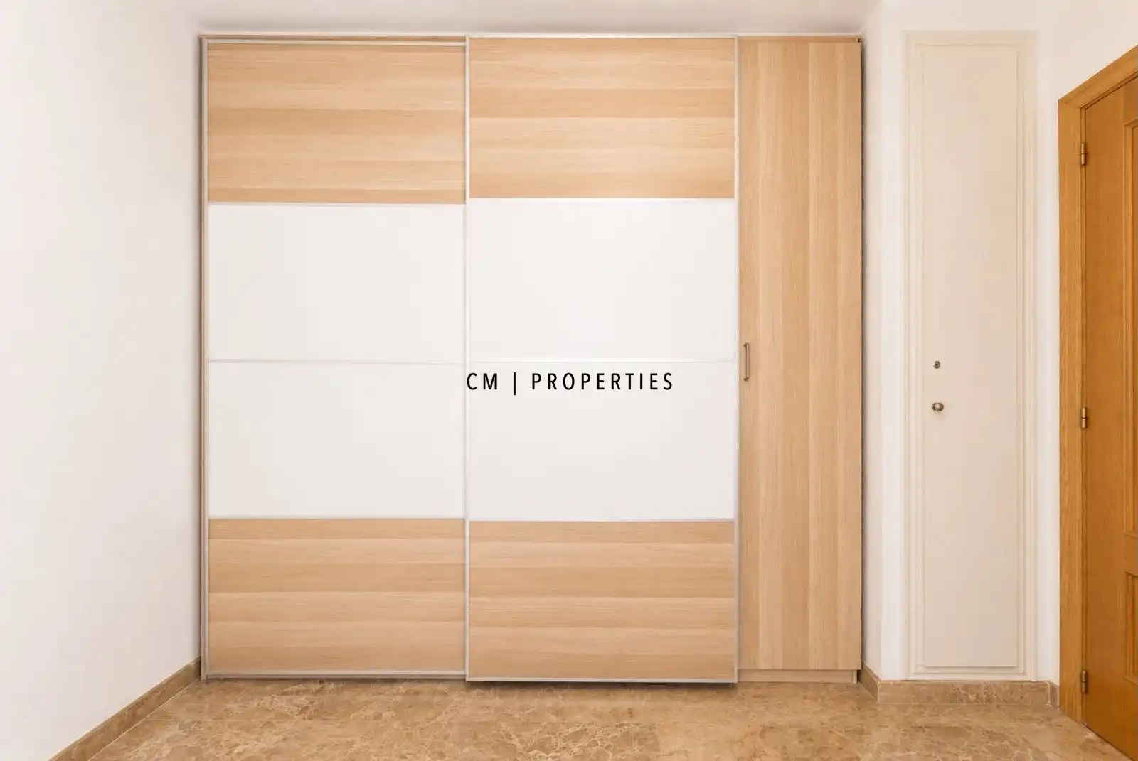 Flat for rent in Albal  with Air Conditioner, Heating and Furnished
