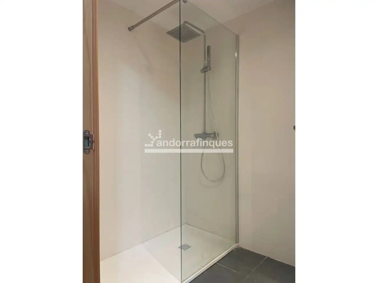 Flat to rent in Calle carrer Tossalet i Vinyals, imagen 12