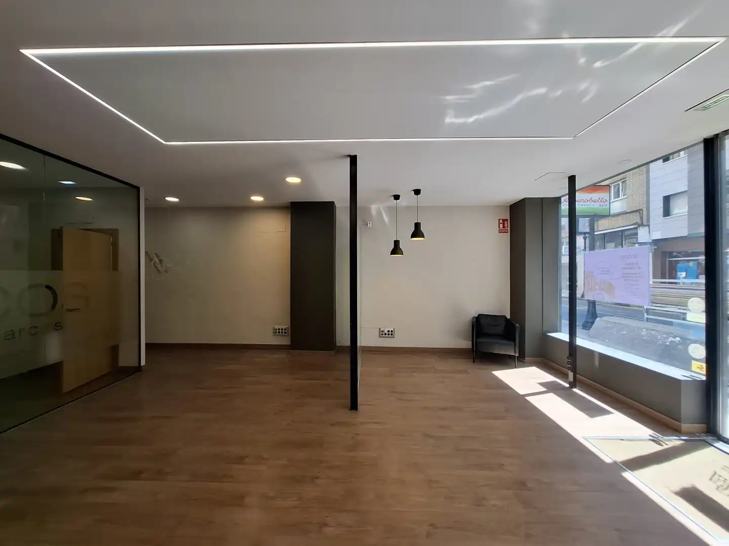 Local de lloguer a Gijón - AV COSTA, Barrio del Centro