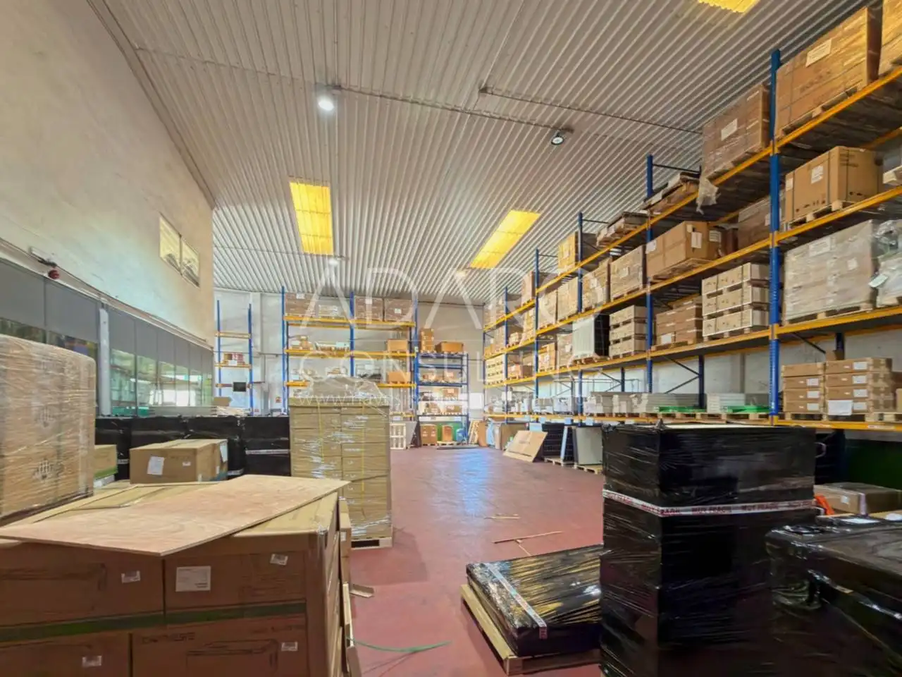 Nau industrial en venda en Móstoles