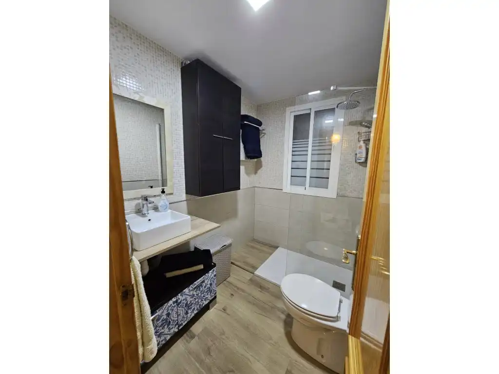 Bathroom of Flat for rent in Torrox  with Air Conditioner, Terrace and Swimming Pool