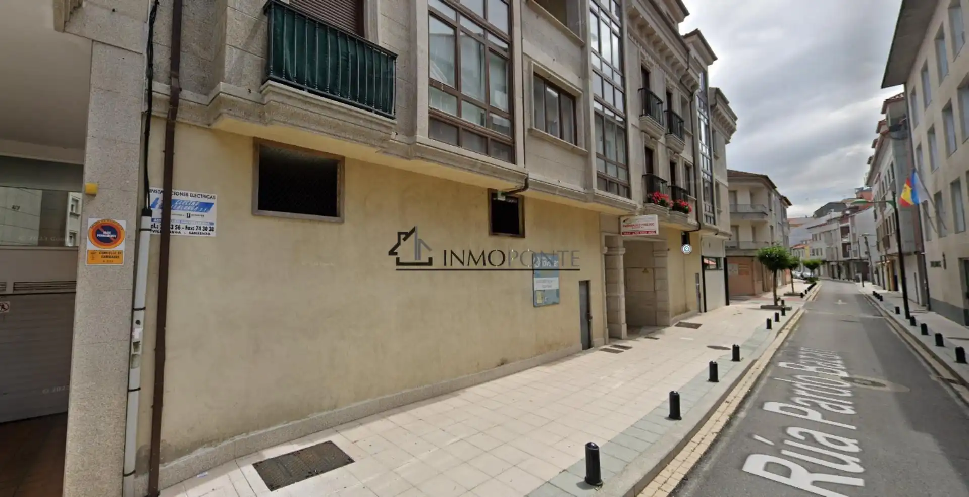 Local comercial en venda a PARDO BAZAN, imagen 2