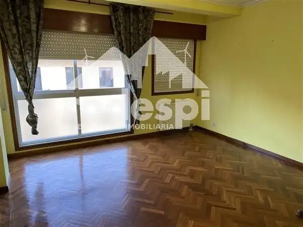 Schlafzimmer von Wohnung zur Miete in Ribadavia mit Heizung und Abstellraum