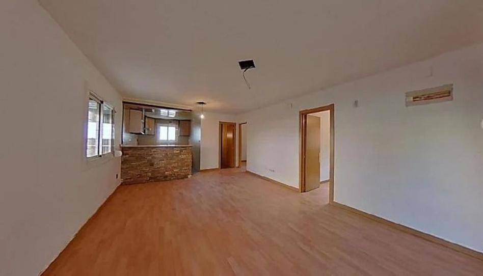 Photo 1 of Flat for sale in Calle de Portlligat, La Trinitat Nova, Barcelona