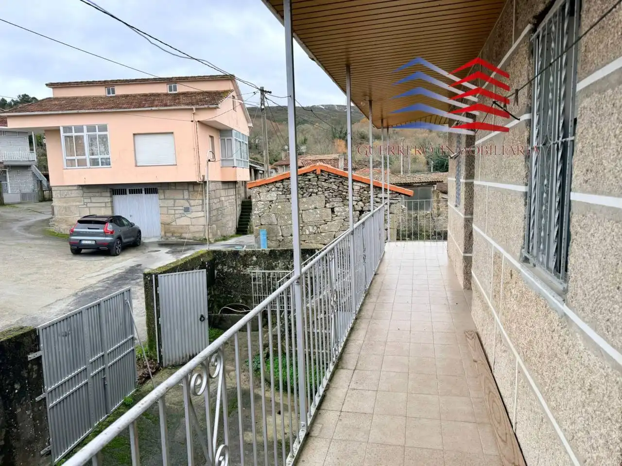 Vista exterior de Casa o chalet en venta en A Bola  con Jardín privado, Trastero y Balcón