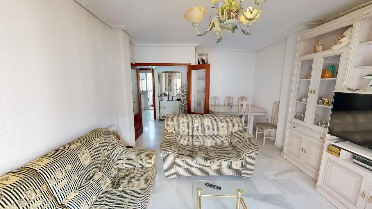 Flat for sale in C/ Los Hornos, imagen 4