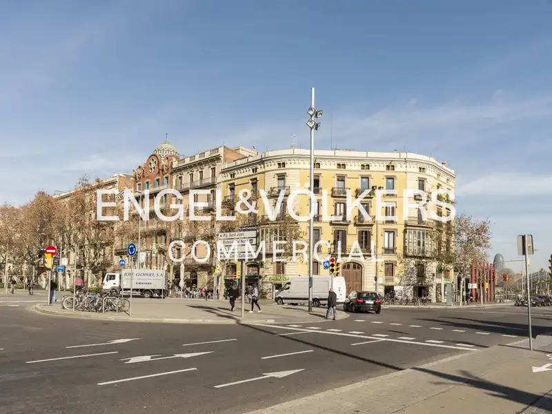 Exterior view of Commercial properties for sale in Barcelona