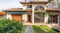 Exterior view of House or chalet for sale in Sant Cugat del Vallès  with Air Conditioner, Heating and Private garden