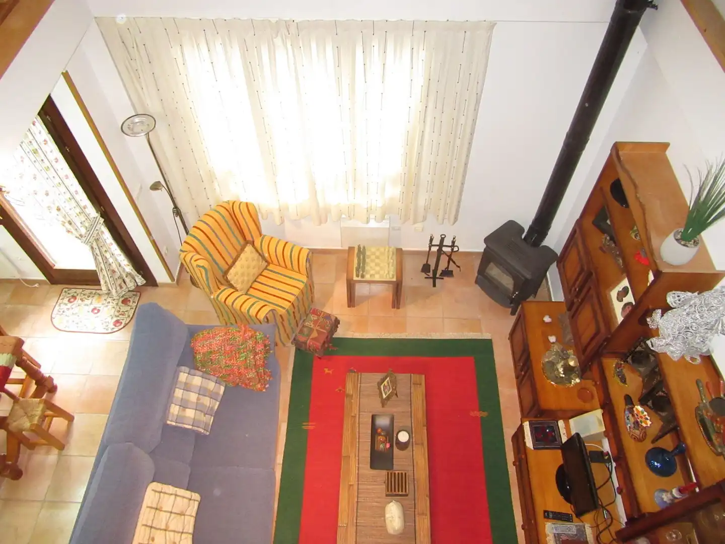 Sala d'estar de Casa o xalet en venda en Villanúa amb Calefacció, Jardí privat i Traster