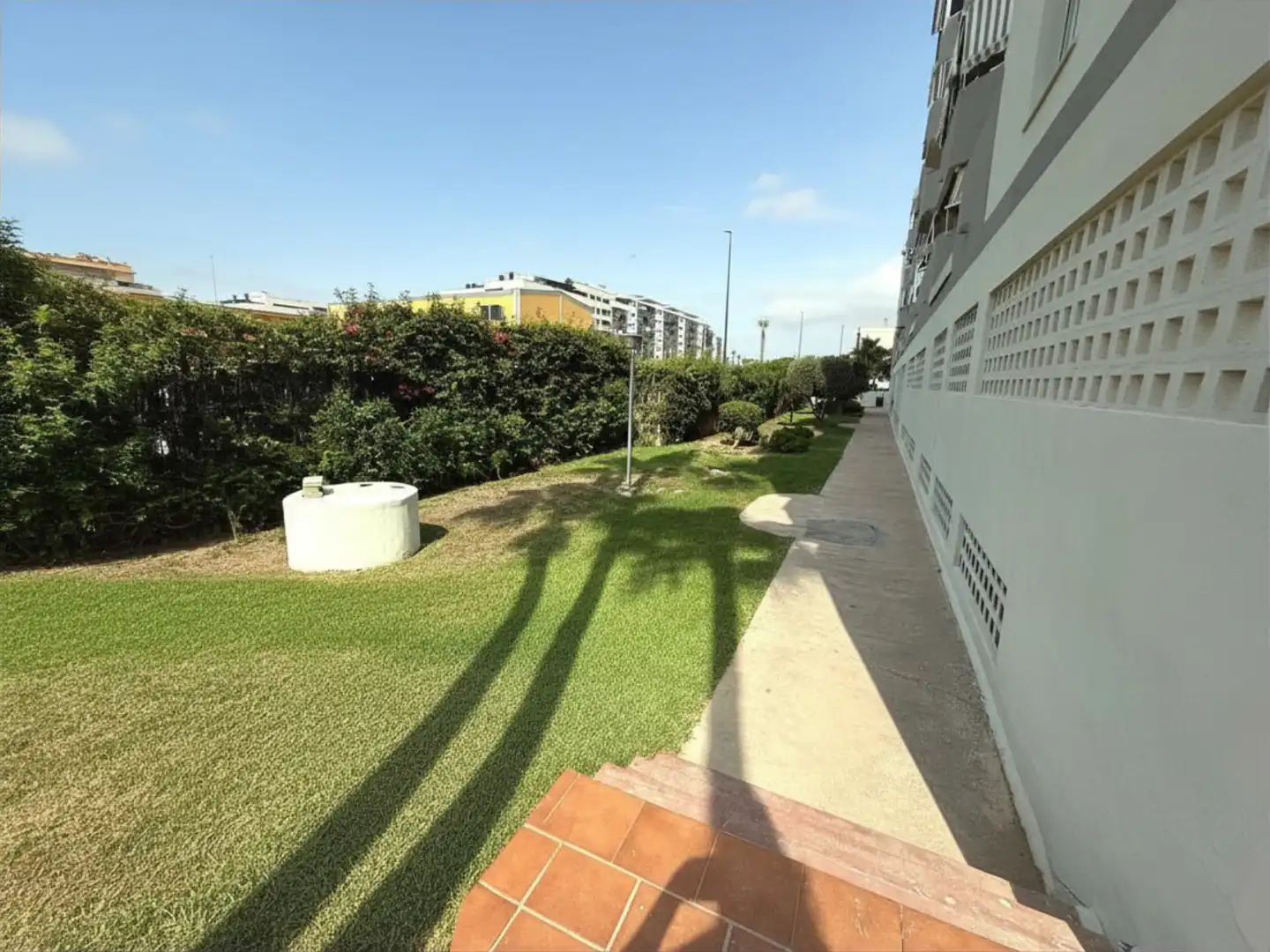 Vista exterior de Piso en venta en Málaga con Terraza, Trastero y Amueblado