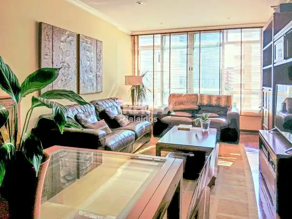 Piso con ascensor en venta en Rúa Estorniño, imagen 9