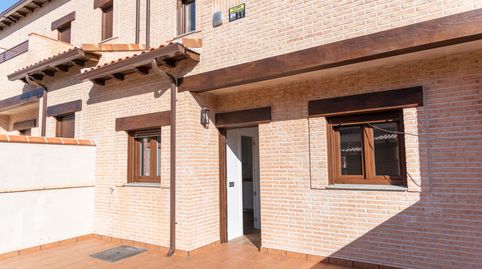 Photo 2 of Houses for sale in Calle Somalia, 30, Yuncos, Toledo