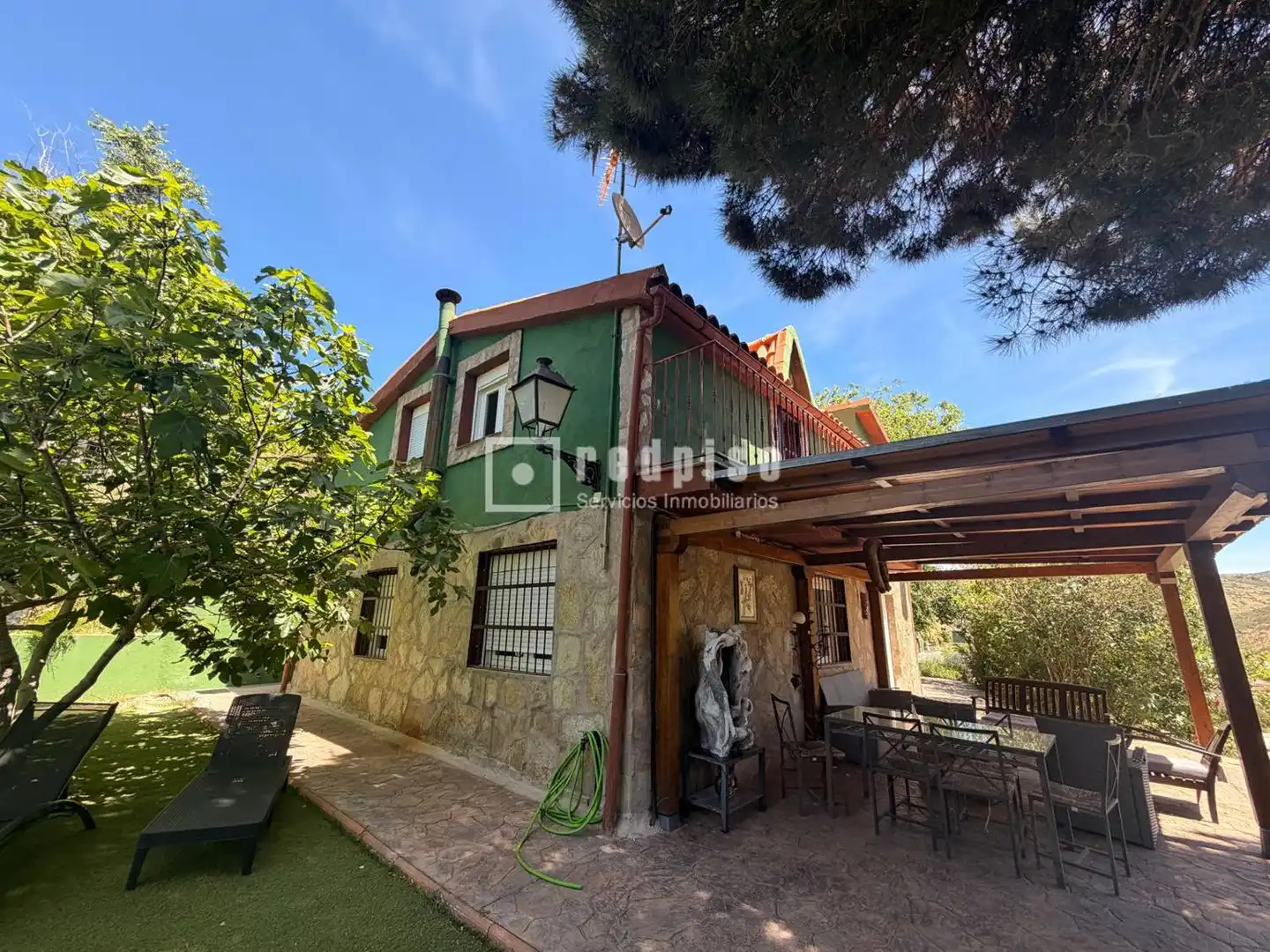 Vista exterior de Casa o chalet en venta en Santa María de la Alameda con Aire acondicionado, Calefacción y Trastero