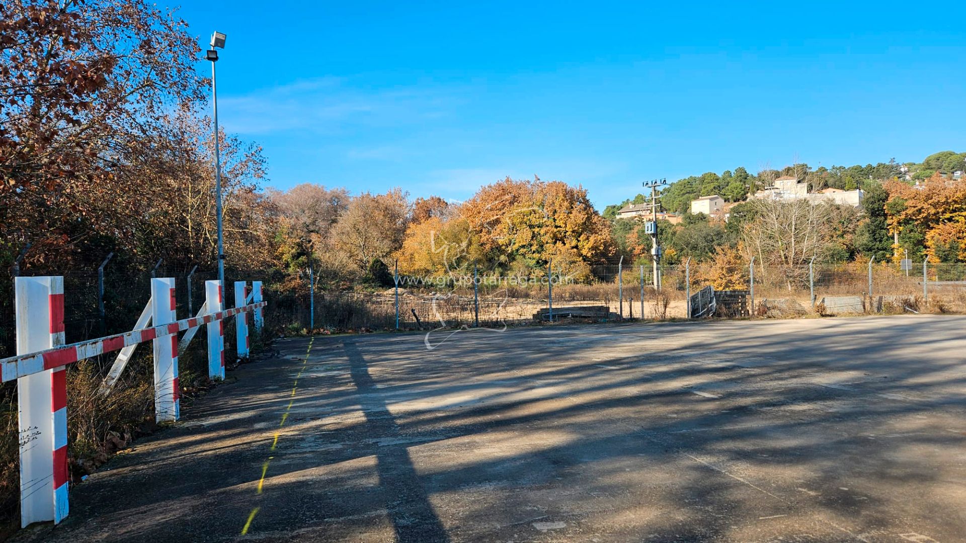 Parking de Terreno industrial de alquiler en Vidreres