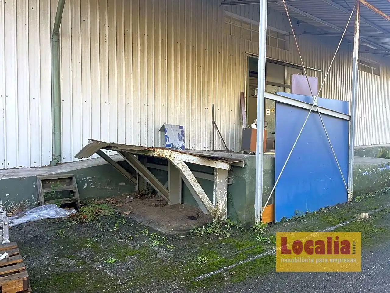 Nave industrial de alquiler en Entrambasaguas