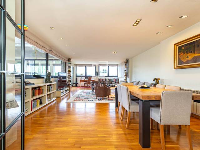 Piso en Venta en Finestrelles