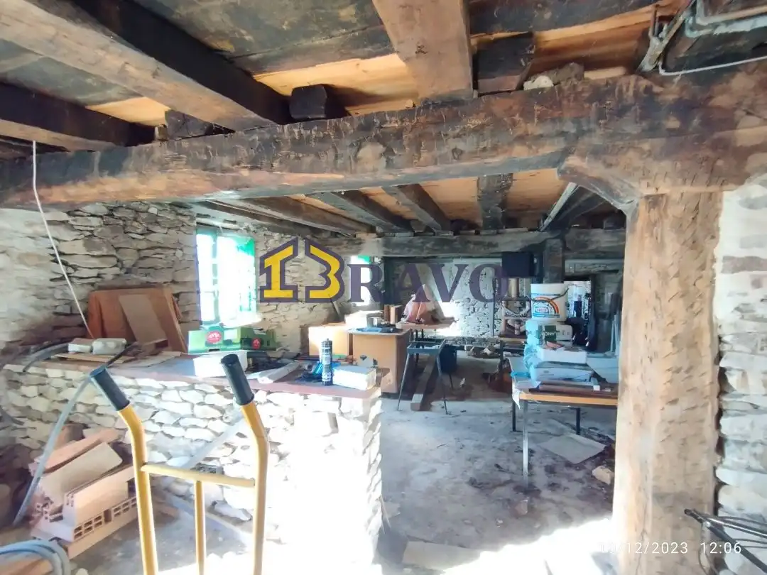 Casa o xalet en venda en Valle de Losa amb Calefacció