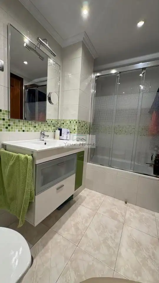 Piso con ascensor en venta en Reyes Católicos, imagen 37