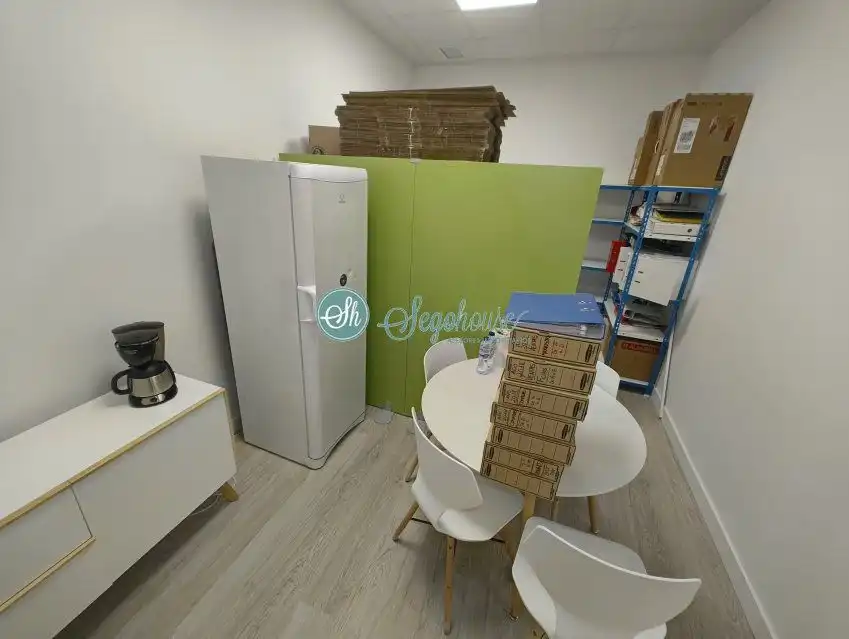 Office for rent in Segovia  with Heating