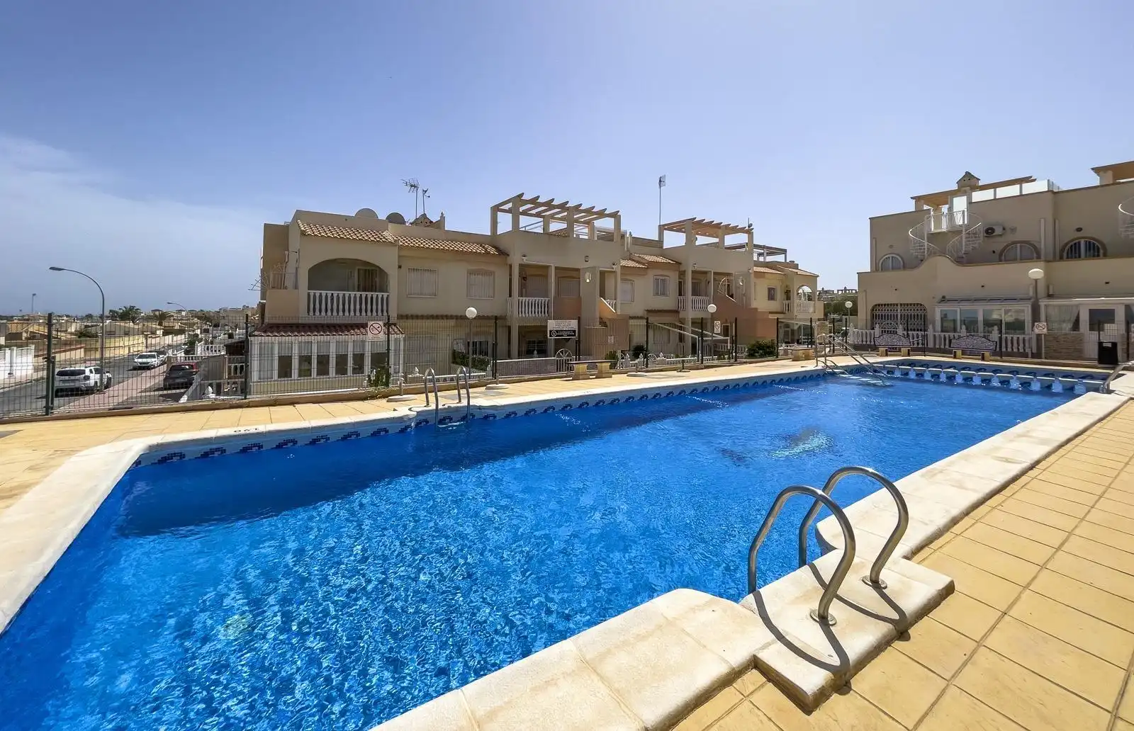 Penthouse with terrace for sale in Orihuela Costa, imagen 2