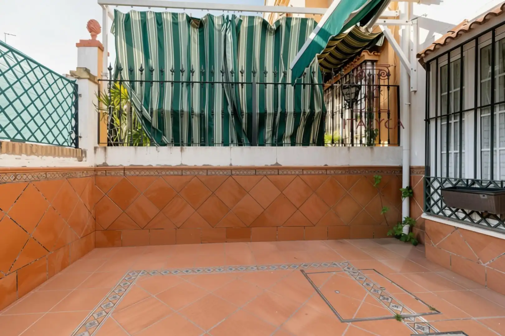 Terraza de Casa adosada en venta en Tomares con Aire acondicionado, Terraza y Trastero