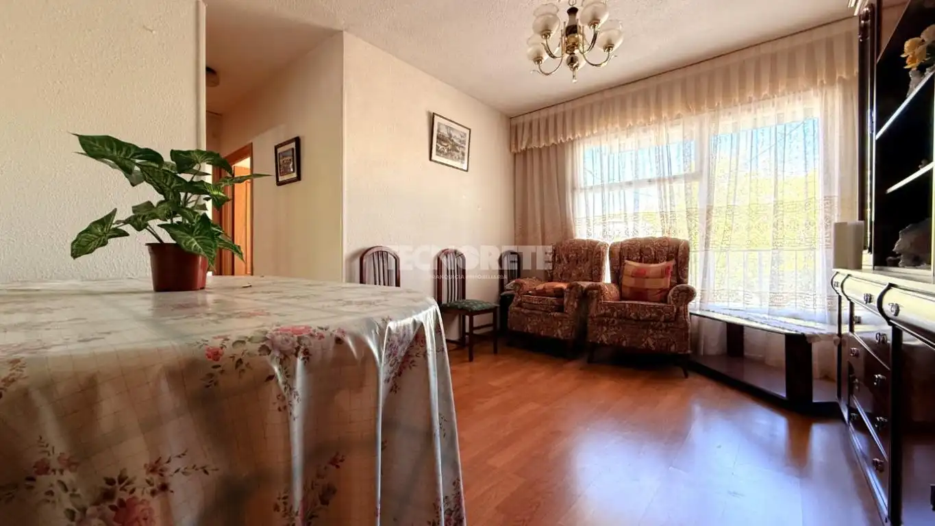 Piso con ascensor en venta en Alamín, imagen 3