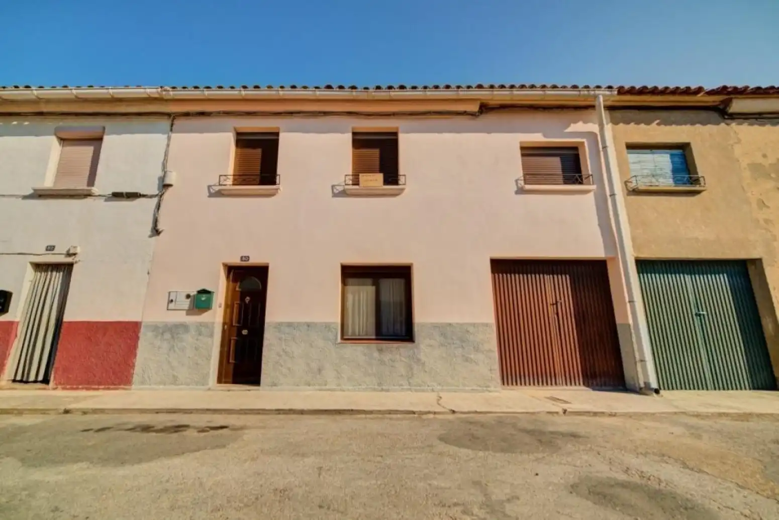 Vista exterior de Casa o xalet en venda en Mélida amb Calefacció i Traster